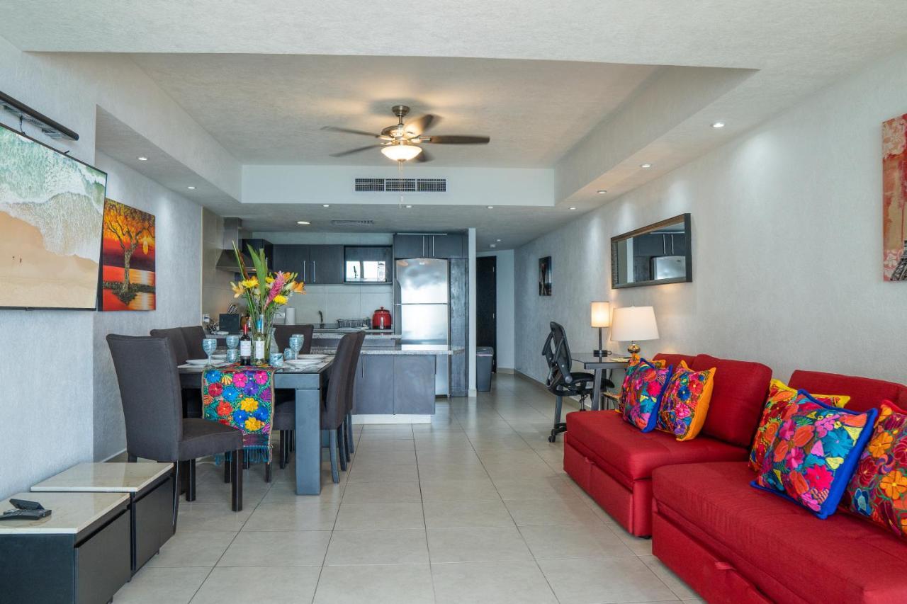 Ocean Front Condo Sleeps 4 Adults-Grand Venetian T3000-1606 Puerto Vallarta Luaran gambar