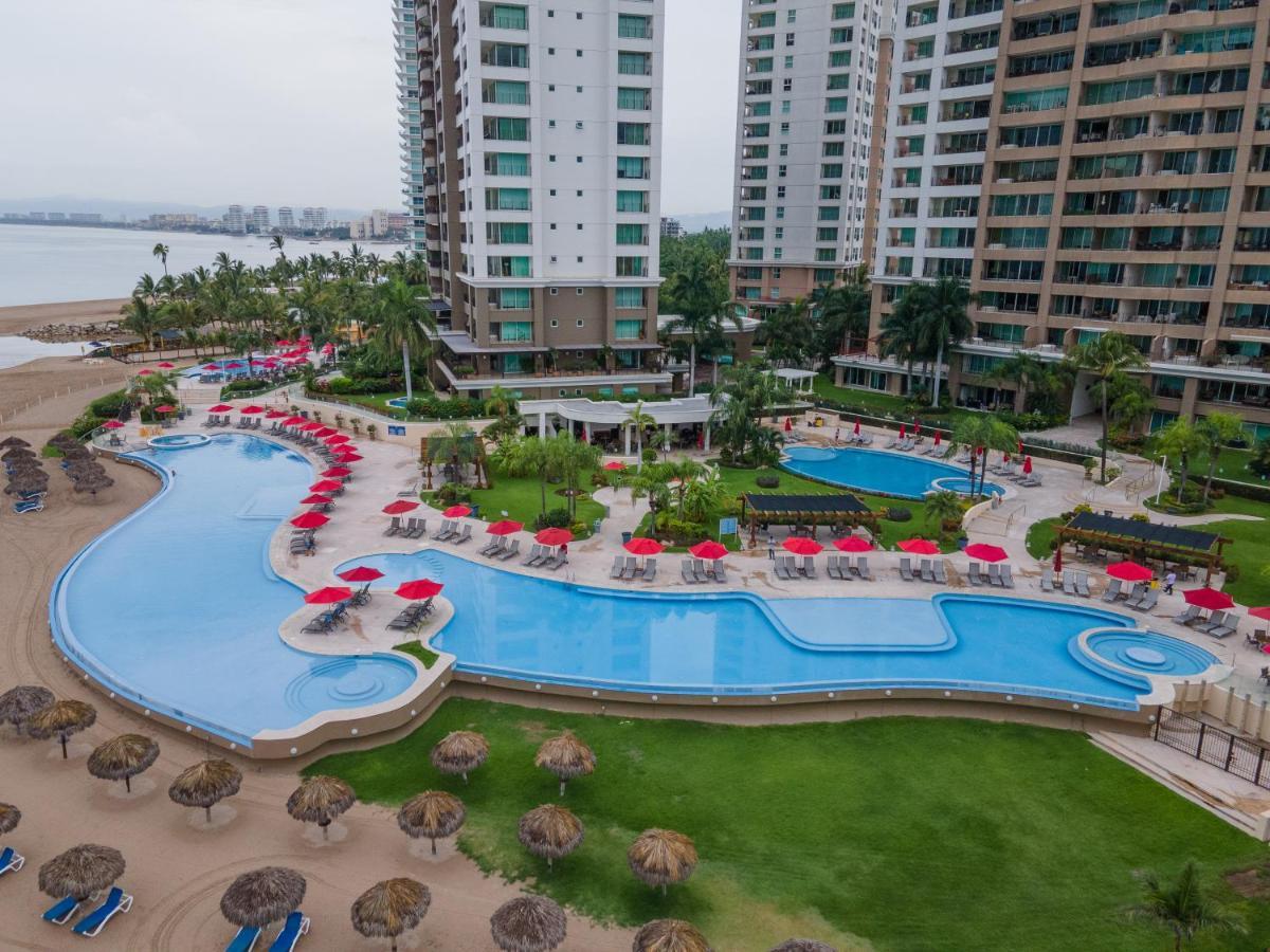 Ocean Front Condo Sleeps 4 Adults-Grand Venetian T3000-1606 Puerto Vallarta Luaran gambar